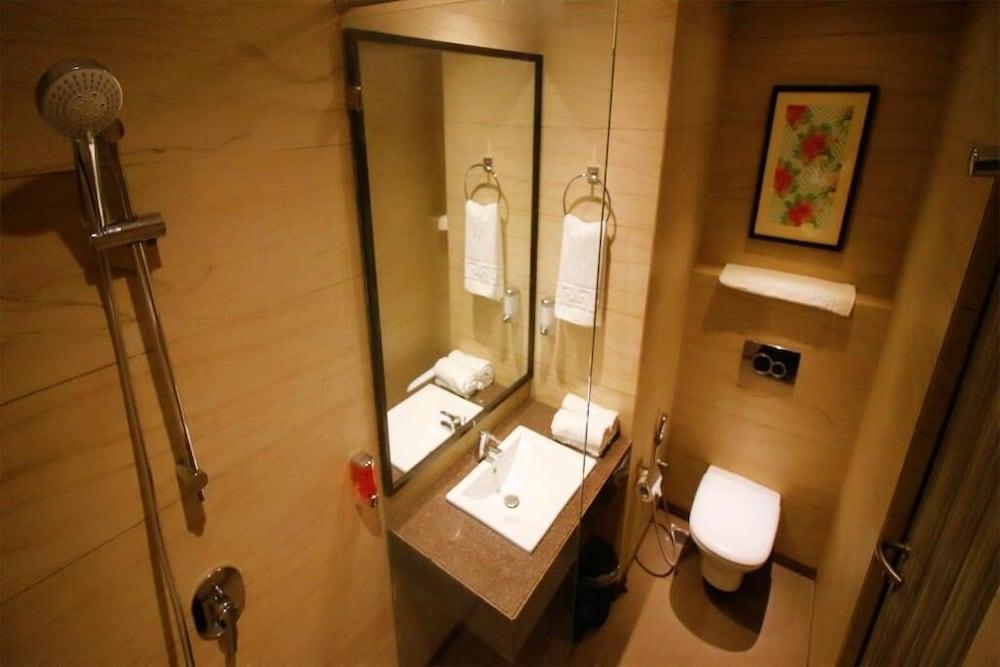 7 Apple Hotel, Vadodara Zewnętrze zdjęcie
