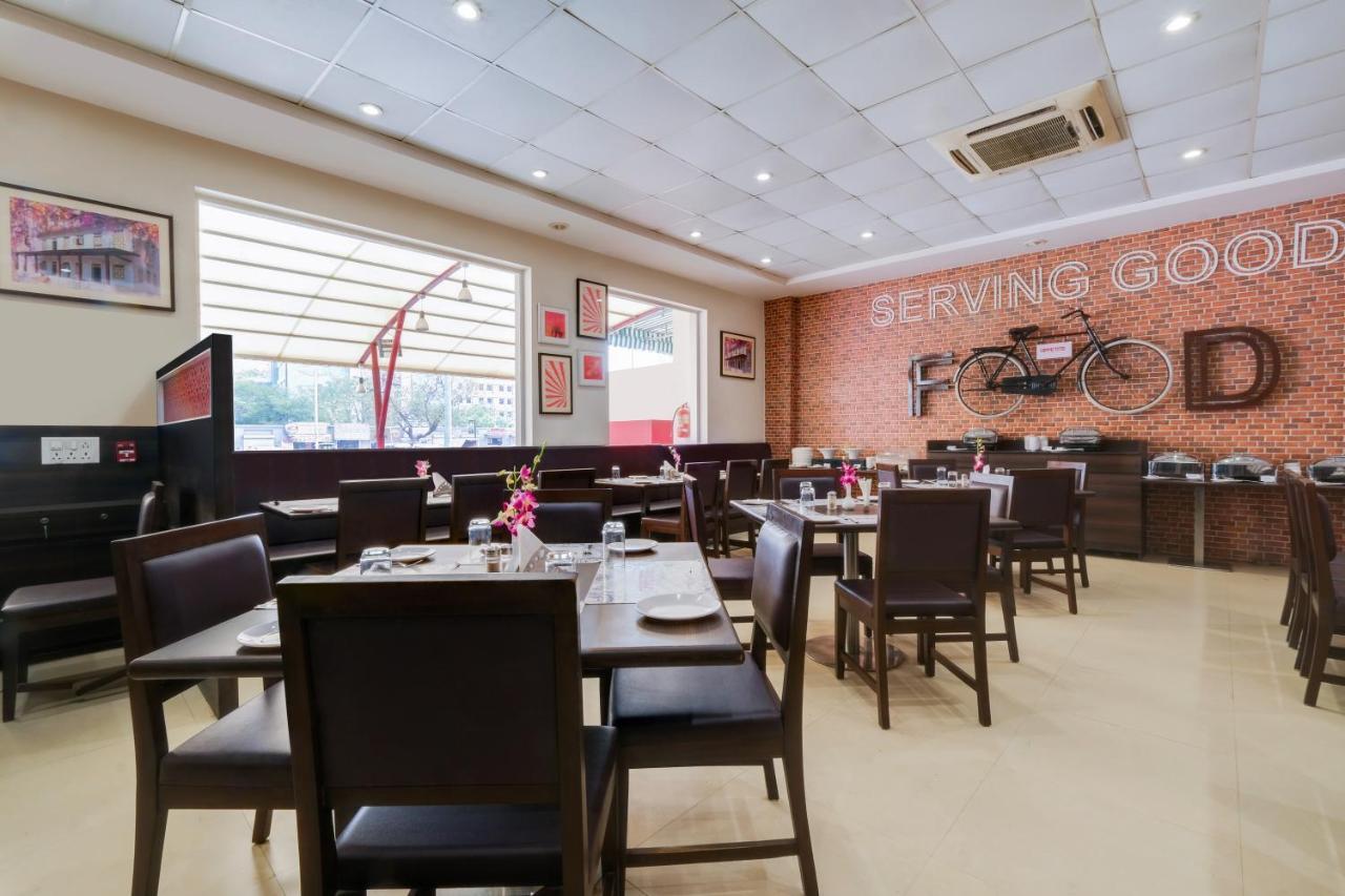 7 Apple Hotel, Vadodara Zewnętrze zdjęcie