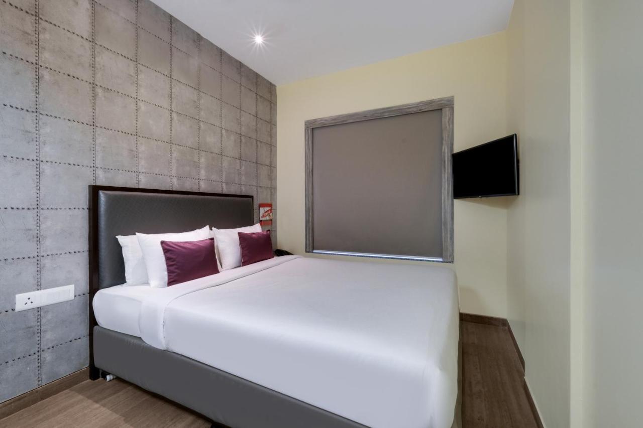 7 Apple Hotel, Vadodara Zewnętrze zdjęcie