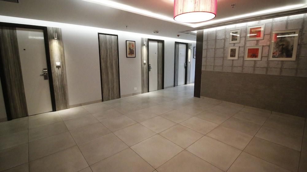 7 Apple Hotel, Vadodara Zewnętrze zdjęcie