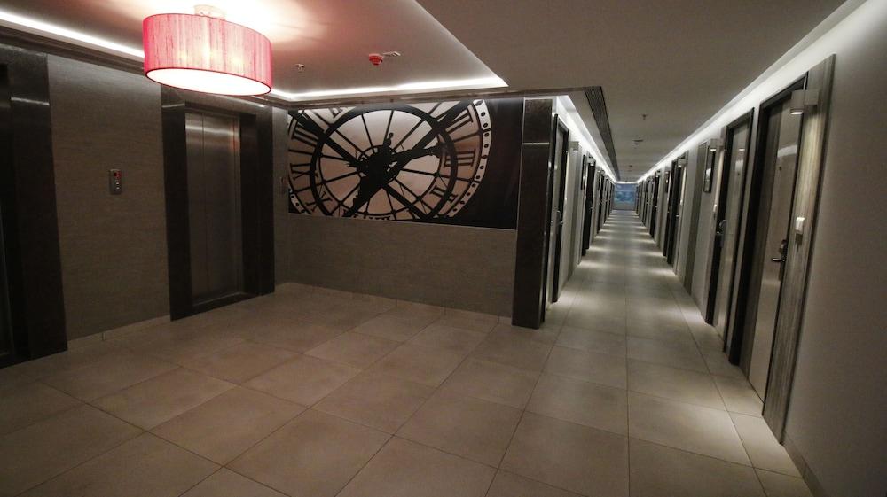 7 Apple Hotel, Vadodara Zewnętrze zdjęcie