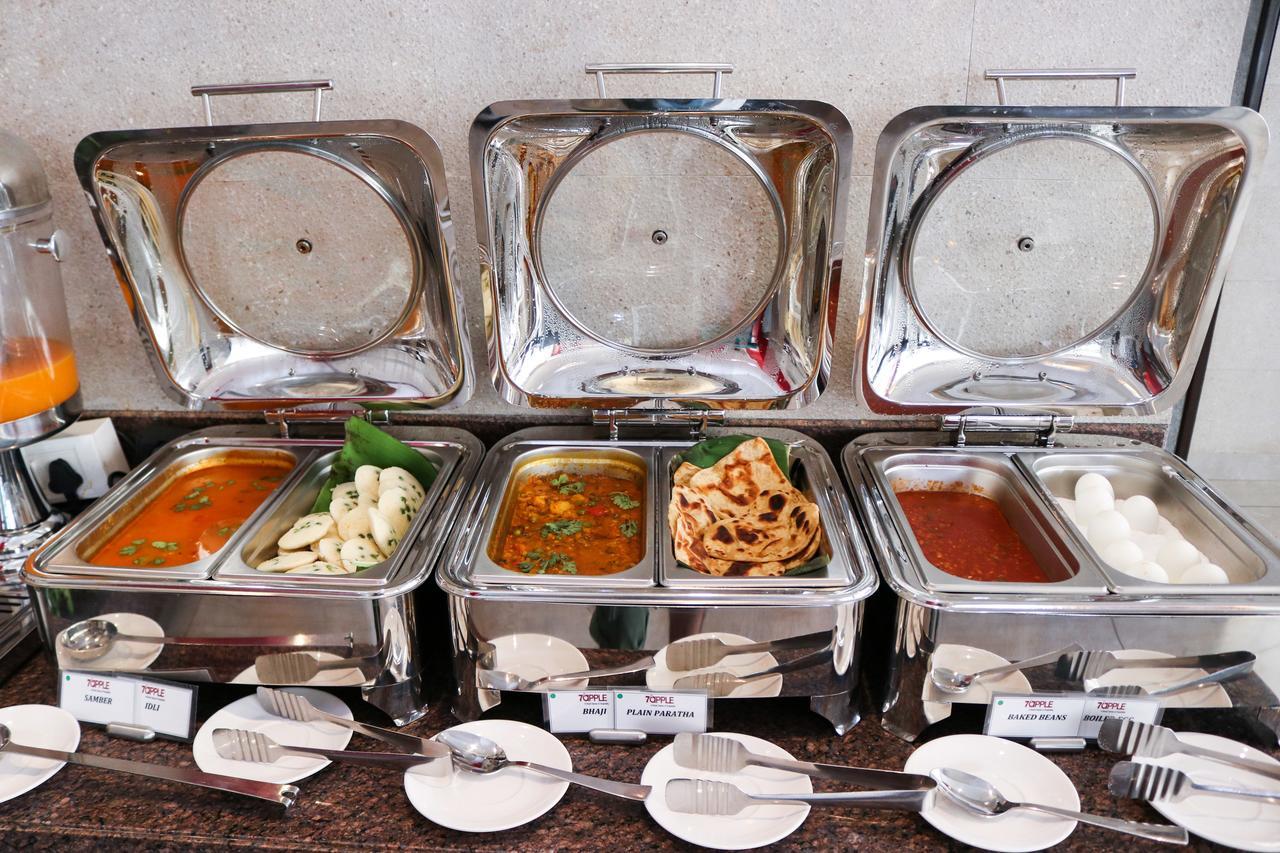 7 Apple Hotel, Vadodara Zewnętrze zdjęcie