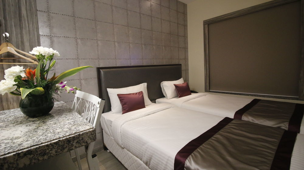 7 Apple Hotel, Vadodara Zewnętrze zdjęcie